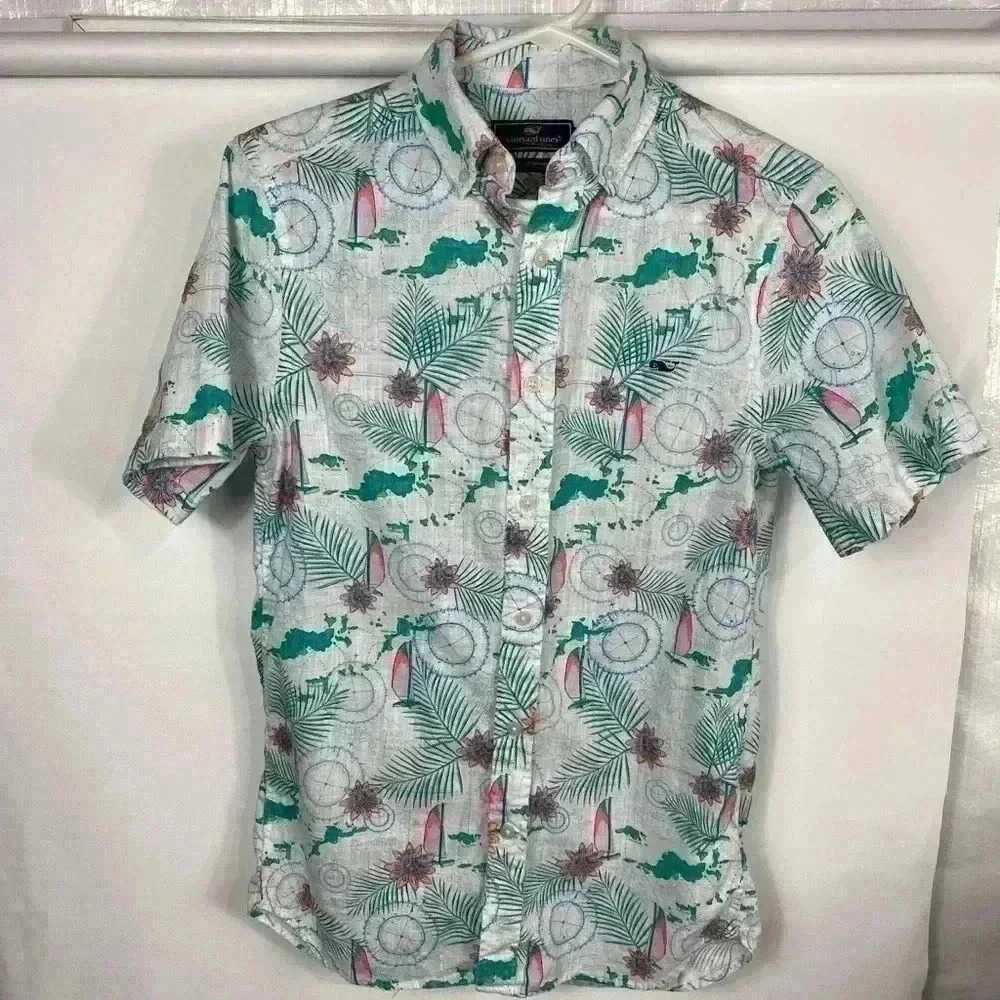 Vineyard Vine’s Button Down Collared Shirt XS